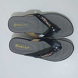 Duo Mei Zu Yuan Women's Sandals